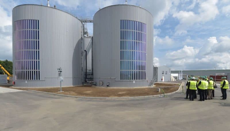 RWE Biogasanlage mit den organischen Solarfolien von Heliatek